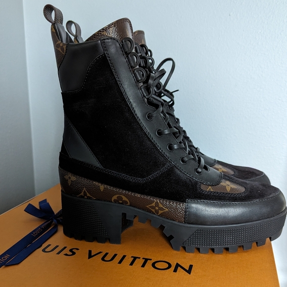 LOUIS VUITTON Suede Calfskin Monogram Laureate Platform Desert Boots - Picture 2 of 7